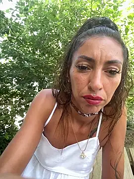 Lalla_Amani webcam