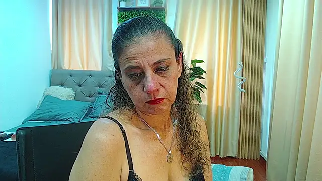 sasi_luna webcam