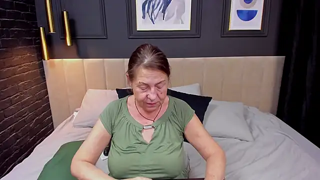 LindaPassionate webcam