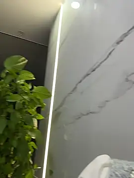 gougou13 live sex cam