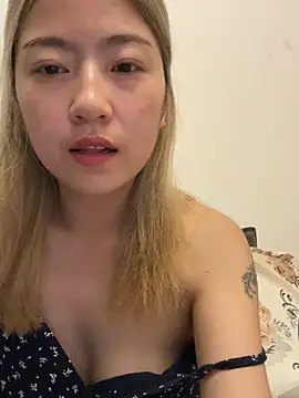 Olivia_PINK0322
