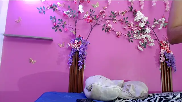 skinnysofia18 webcam