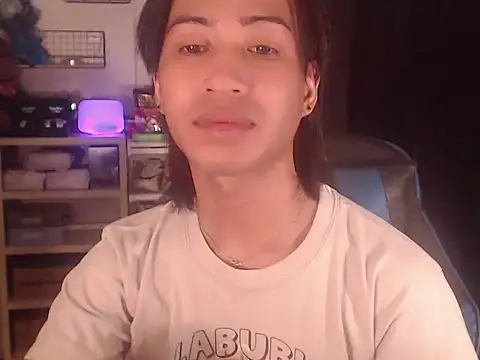Erin_23 webcam