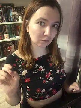 Velvet_Cry webcam