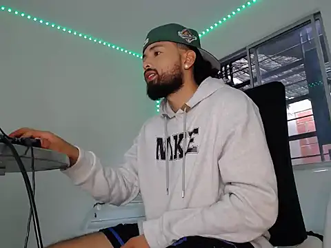 camilorestrepo77 webcam