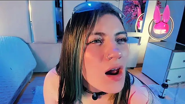 Broklinwhite_ webcam