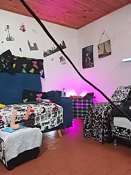 keila_j