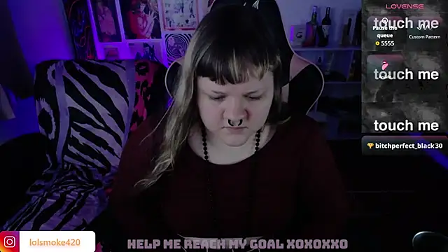 Bdsm_and_fries webcam