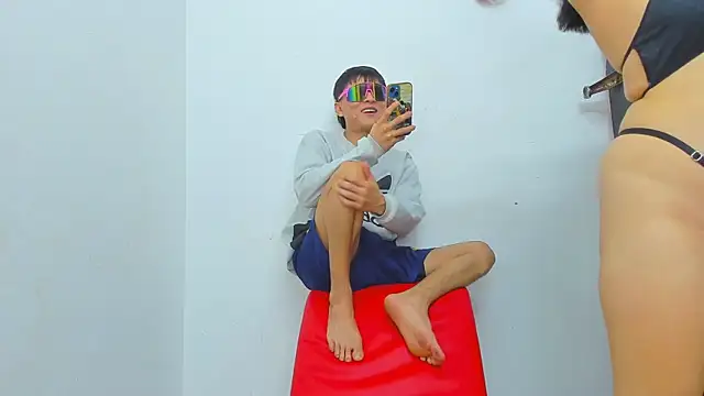 Extreme_Team8 webcam