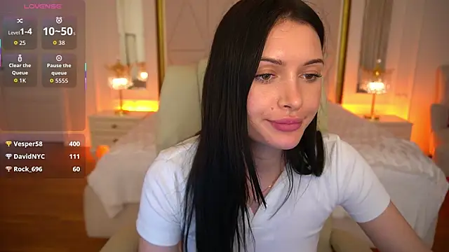 MilaSecrett webcam