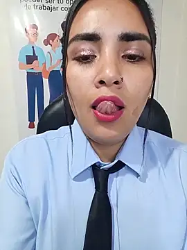 MAYE__13 webcam