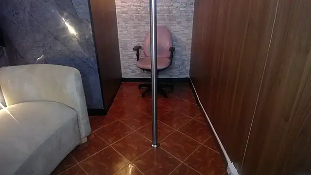 Kristen_1_ webcam