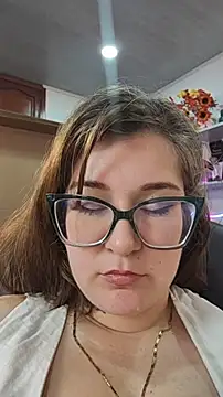 HunnyyLove webcam