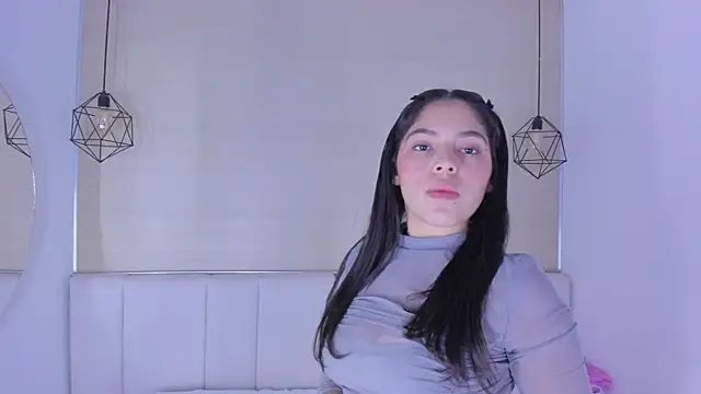 Haily_b webcam
