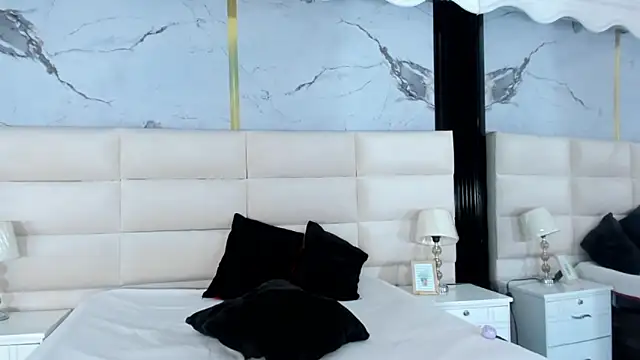 Sophie_Calloway webcam