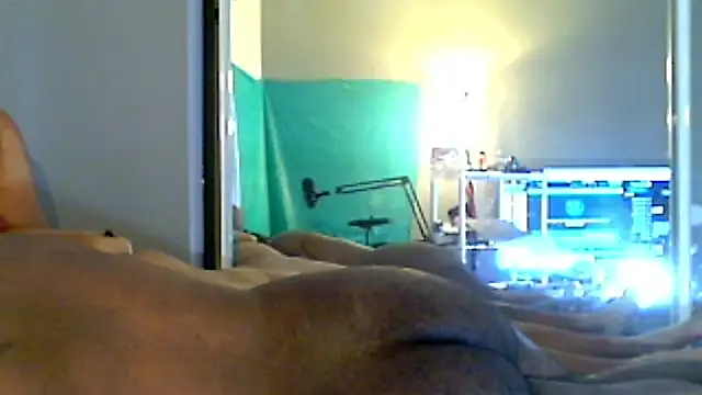 DizzyGirth webcam