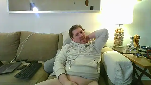9VOLTT webcam