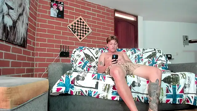 iham__28 webcam