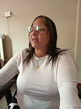 Angie_milf50 webcam
