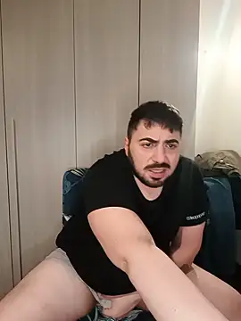 bear_skinny webcam