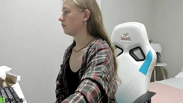 Olivia_Iv webcam