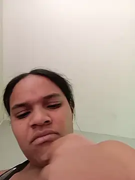 sexygirlbronw01 webcam