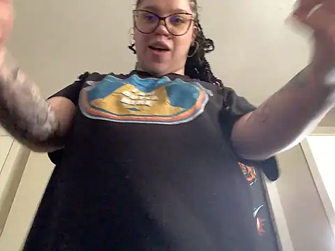QueenNuttCollector webcam