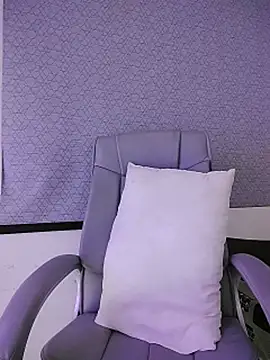 LoveLy-Soneya webcam