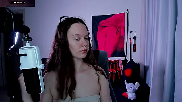 Goddess_of_Fertility webcam