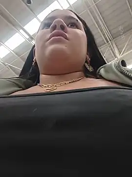 Kendra-daring webcam