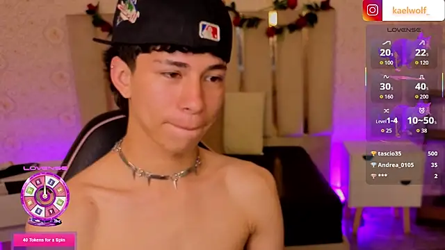 kaelwolf_tay webcam