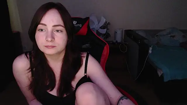 Laralianna webcam