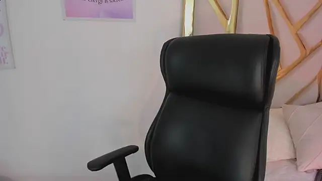 LanaJones_ webcam
