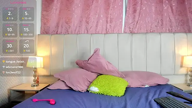 mia__gv webcam