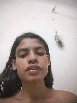 saxywoman live sex cam