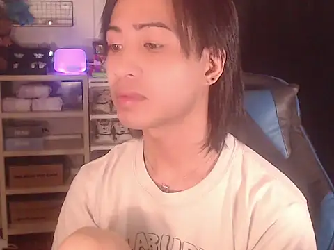 Erin_23 webcam
