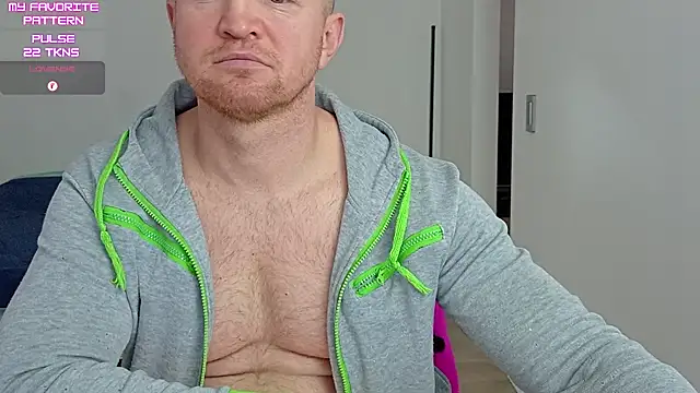 kevintyler69 - Kevintyler69's free webcam - UK Sex Cams