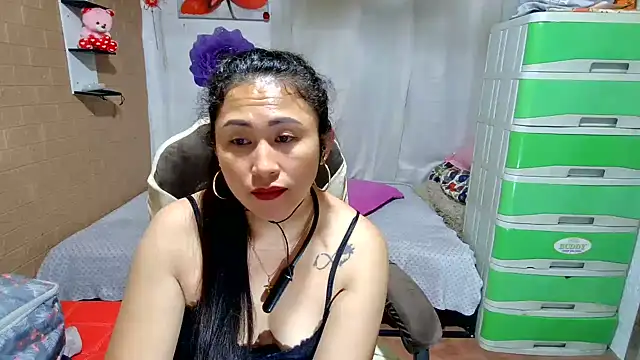 Filipina_Desire webcam