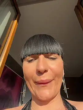 MysticCleo webcam