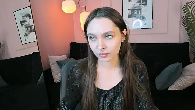 ChloeSunny webcam