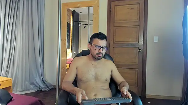 JacobWestt webcam