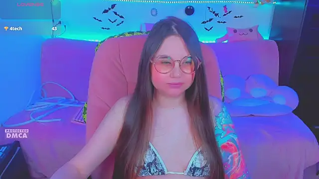 Lolisuccub webcam