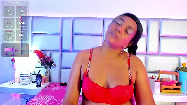 LovelyNickii webcam