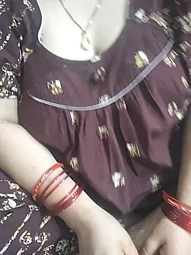 desiriya14 - Desiriya14's free webcam - UK Sex Cams