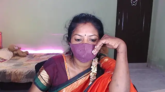 HotGulabi webcam