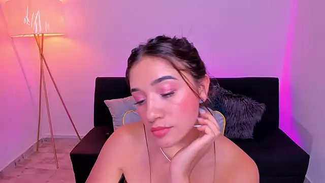 Antonella_Grayy webcam