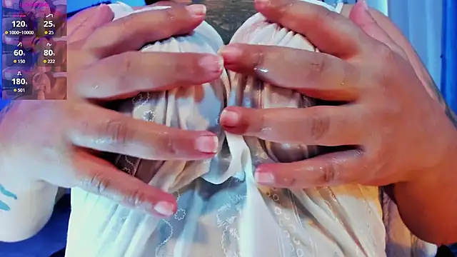 honey_mooon webcam