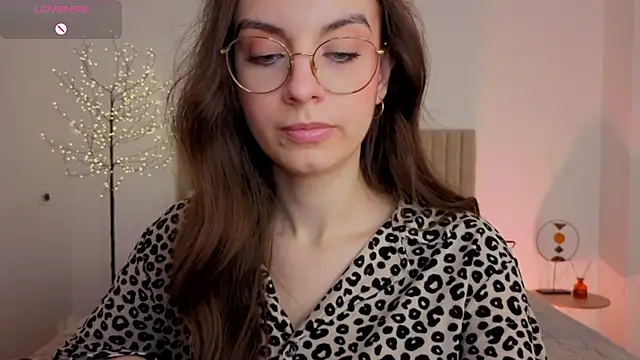 Real_cutie1 webcam
