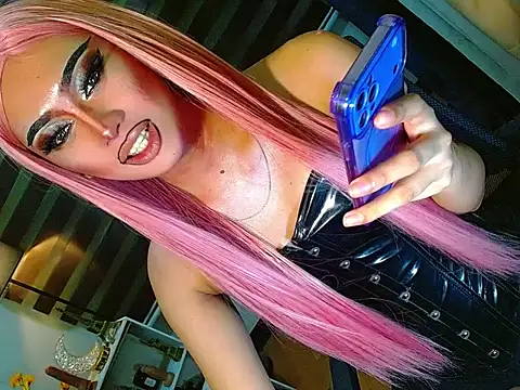 HOLLYWOOD_QUEEN_88 webcam