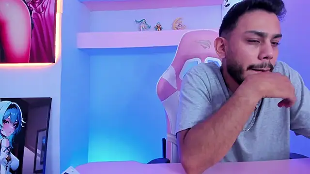 Boss_Domiinator webcam